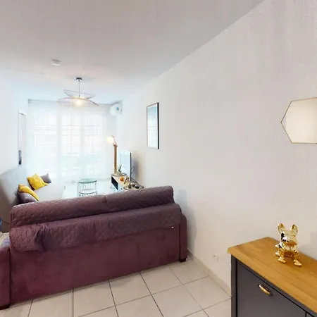 Royal Plaza - Giotto - Tres Joli 2p Climatise En Plein Centre Avec Terrasse Et Parking Prive Mae-9194 Apartment Menton