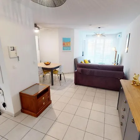 Royal Plaza - Giotto - Tres Joli 2p Climatise En Plein Centre Avec Terrasse Et Parking Prive Mae-9194 * Menton